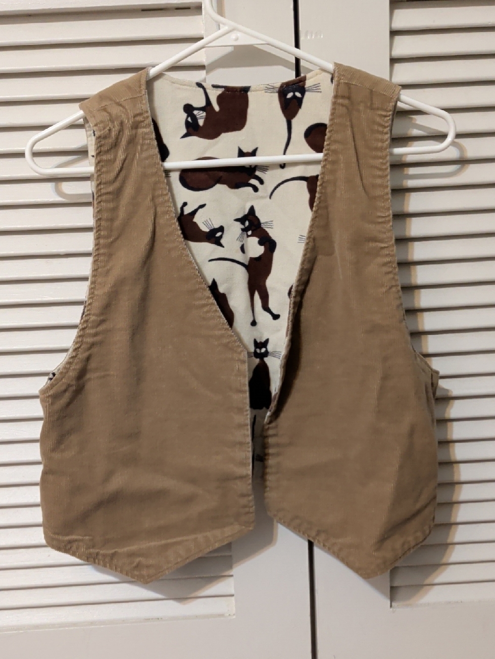 Vintage Tan Corduroy Vest with Cat-Print Lining